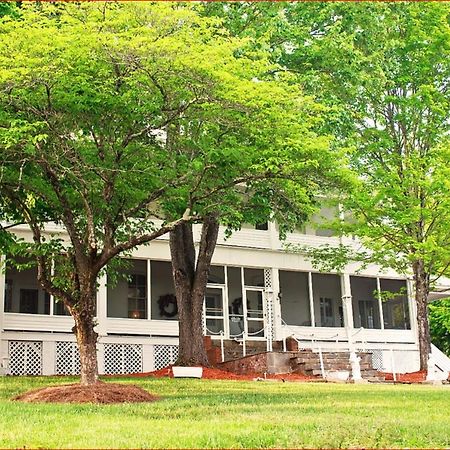 Franklin Terrace Bed And Breakfast Bagian luar foto
